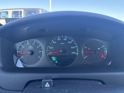 Used 2015 Chevrolet Impala LT w/ LT Sunroof Package image 24