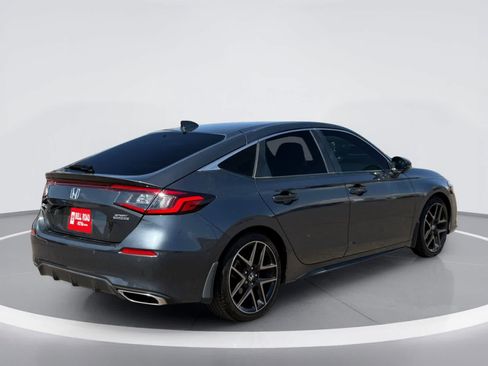 Used 2022 Honda Civic Sport Touring image 5