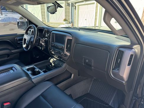 Used 2018 GMC Sierra 1500 SLT image 16