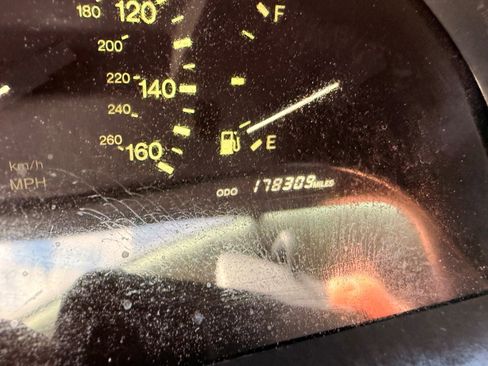 Used 1993 Lexus LS 400 image 13