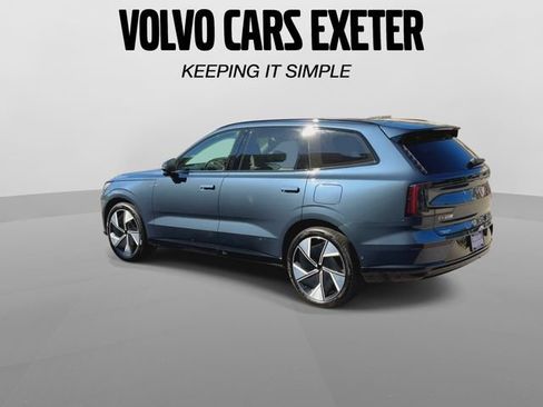 Used 2025 Volvo EX90 Ultra AWD/4WD image 8