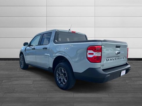 Used 2023 Ford Maverick XLT FWD image 5