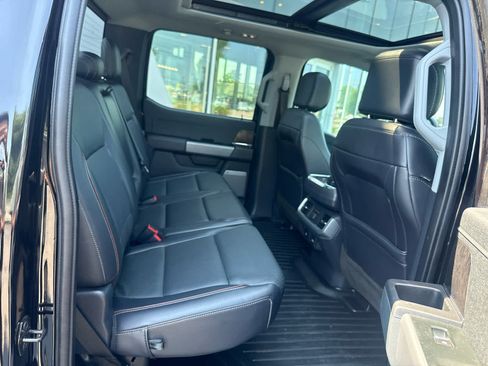 Used 2021 Ford F150 Lariat w/ Equipment Group 502A High AWD/4WD image 25