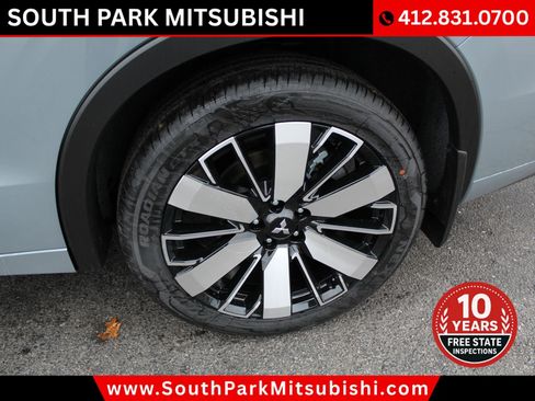 New 2026 Mitsubishi Outlander SEL image 28