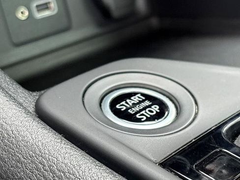 Certified 2025 Nissan Sentra S FWD image 17