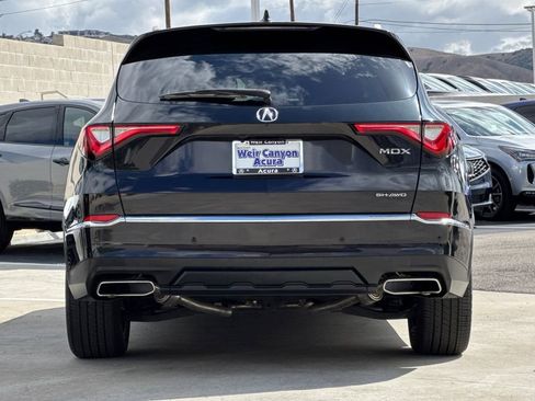 Certified 2023 Acura MDX SH-AWD w/ Advance Package image 9