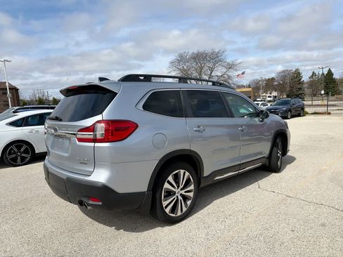 Used 2019 Subaru Ascent Limited w/ Popular Package #2 image 5