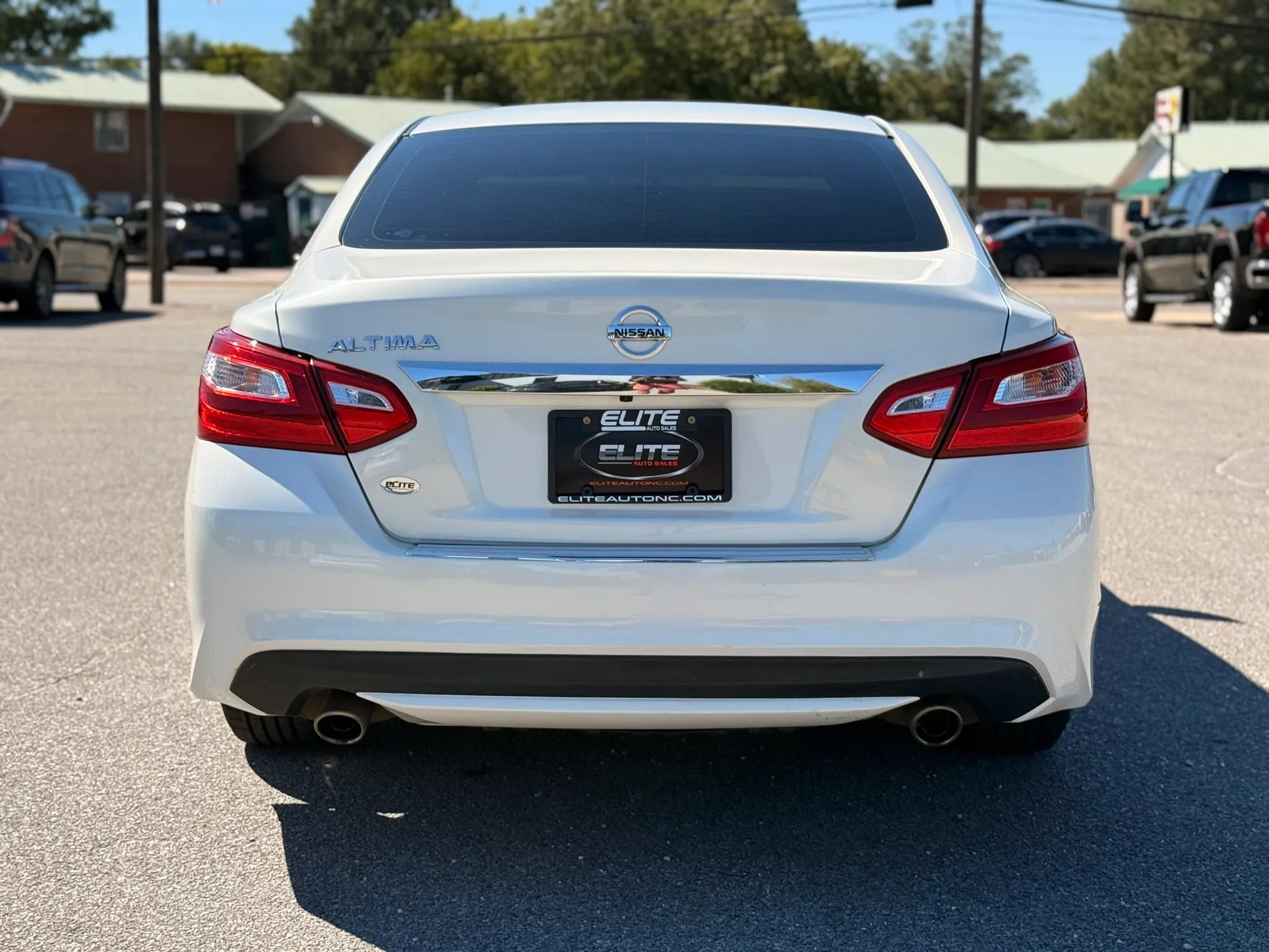 Used 2017 Nissan Altima 2.5 S w/ Power Driver Seat Package FWD image 8