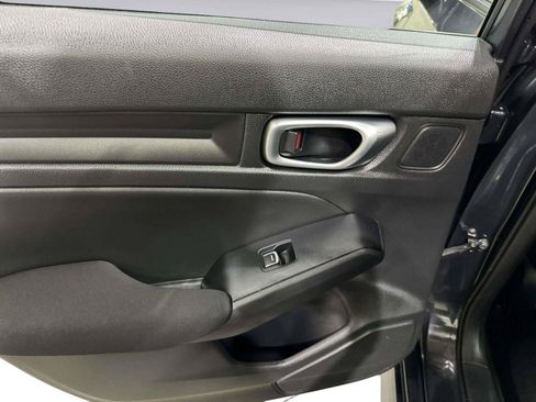 Used 2023 Honda Civic Sport image 27