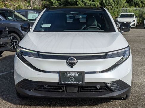 New 2026 Nissan Leaf Platinum+ w/ Cargo Package (Platinum+) FWD image 3