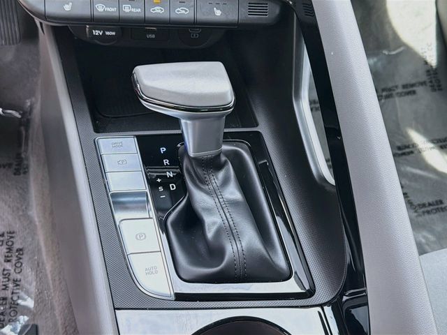 Certified 2025 Hyundai Elantra SEL FWD image 16