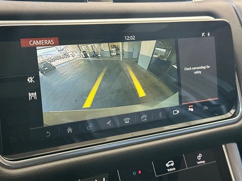 Used 2022 Land Rover Range Rover Sport HSE Silver Edition image 24