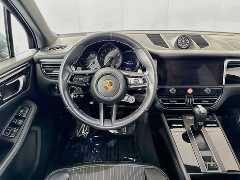 Certified 2024 Porsche Macan Turbo AWD/4WD image 22