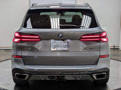 Used 2025 BMW X5 xDrive50e w/ M Sport Package image 7