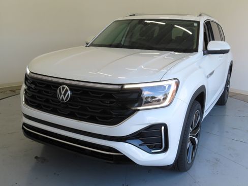 New 2026 Volkswagen Atlas SEL Premium R-Line AWD/4WD image 9