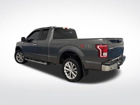 Used 2015 Ford F150 XLT w/ Equipment Group 302A Luxury image 3
