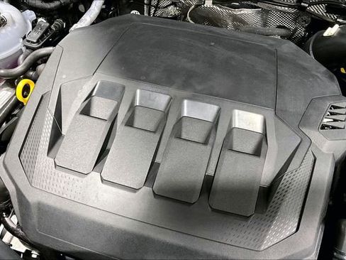 Certified 2025 Audi Q3 2.0T Premium w/ Convenience Package image 33