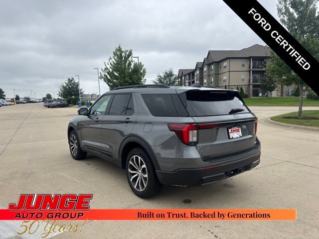 Certified 2025 Ford Explorer ST-Line AWD/4WD image 5