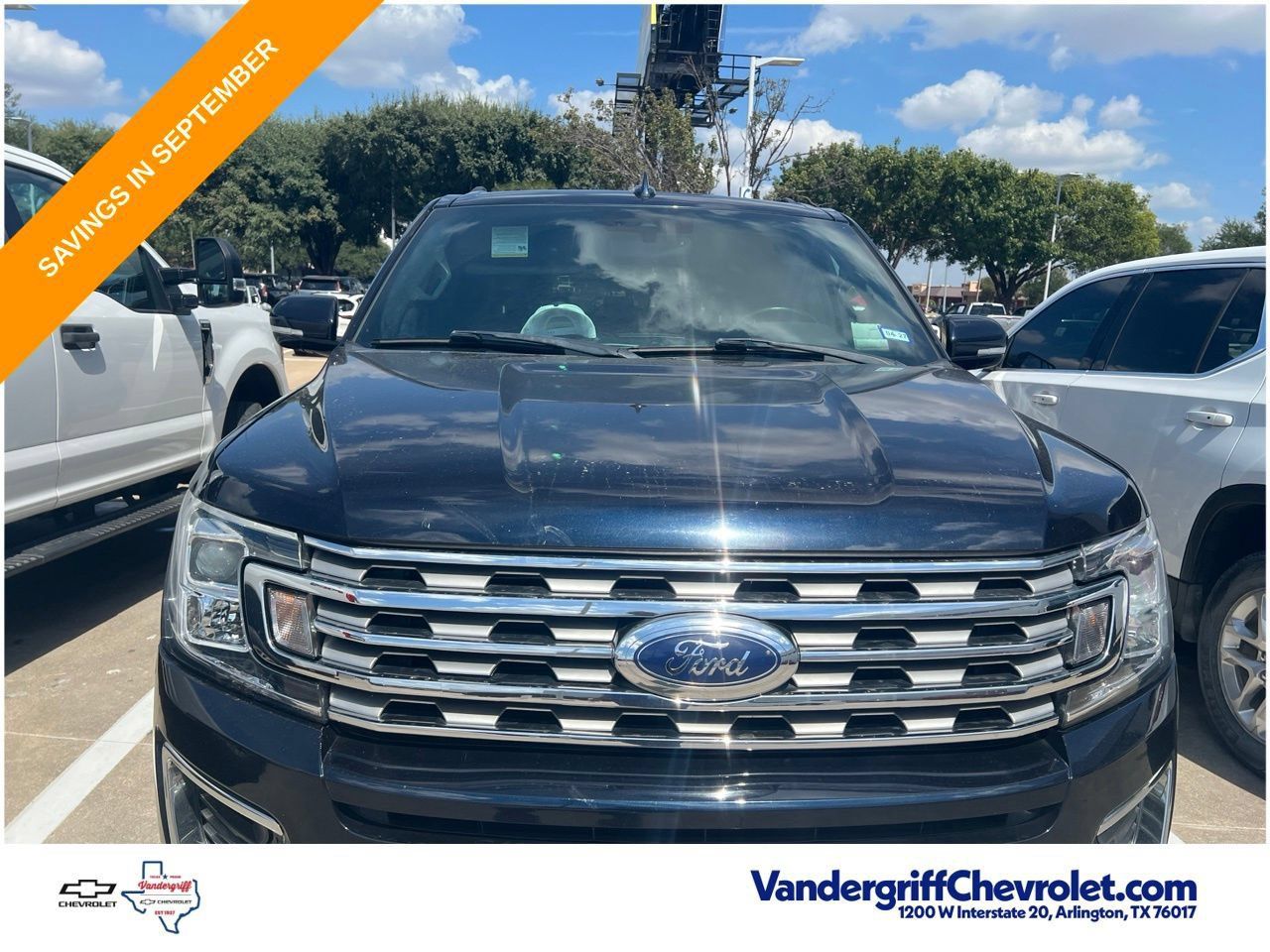 Used 2021 Ford Expedition Limited AWD/4WD image 3