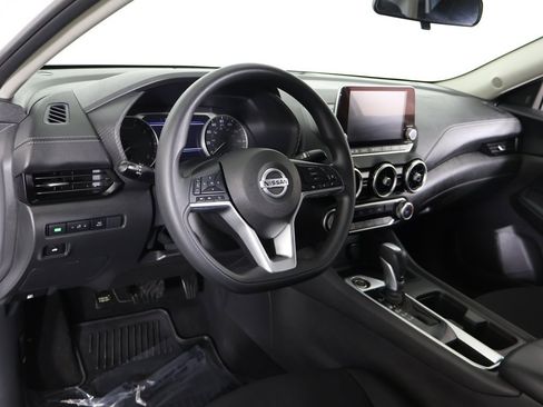 Used 2023 Nissan Sentra SV image 24