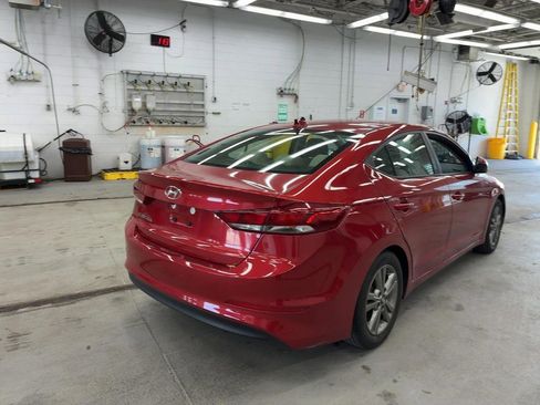 Used 2018 Hyundai Elantra SEL w/ Cargo Package image 8