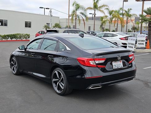 Used 2018 Honda Accord Sport image 8