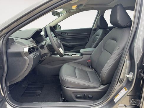 New 2026 Nissan Altima 2.5 SV w/ SV Premium Package FWD image 10