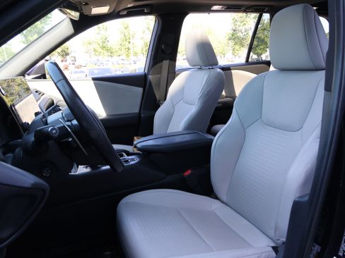 Certified 2024 Lexus TX 350 FWD w/ Captains Chair Package image 35