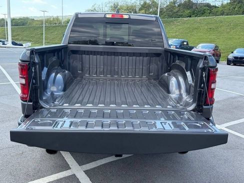 New 2026 RAM 1500 Big Horn AWD/4WD image 7