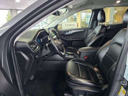 Used 2024 Ford Escape Platinum AWD/4WD image 19