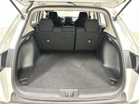 Used 2023 Honda HR-V LX image 23