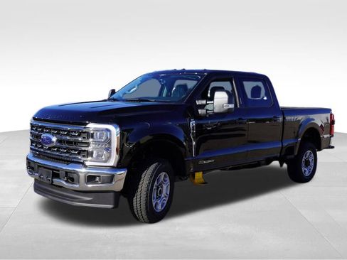 New 2026 Ford F250 XLT w/ XLT Premium Package image 7