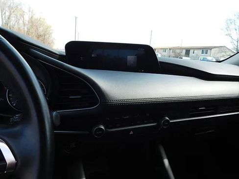 Used 2024 MAZDA MAZDA3 s image 15