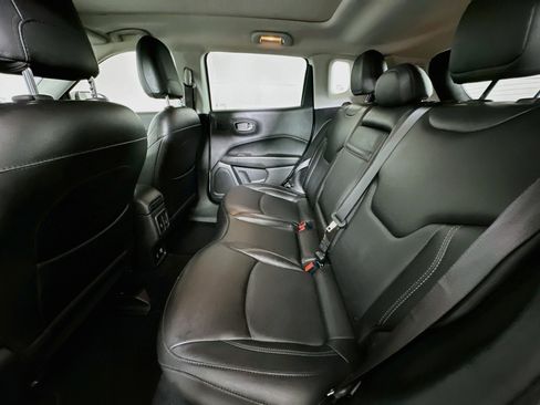 Used 2019 Jeep Compass High Altitude FWD image 28