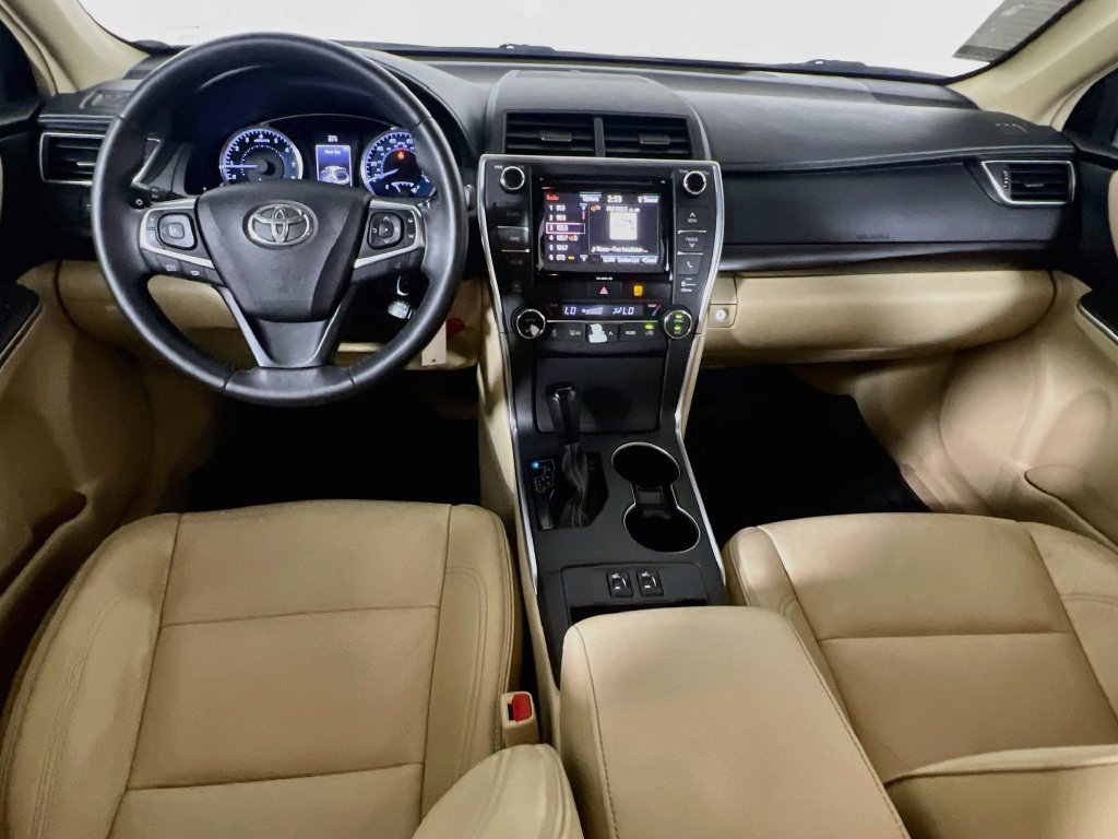 Used 2017 Toyota Camry XLE FWD image 27