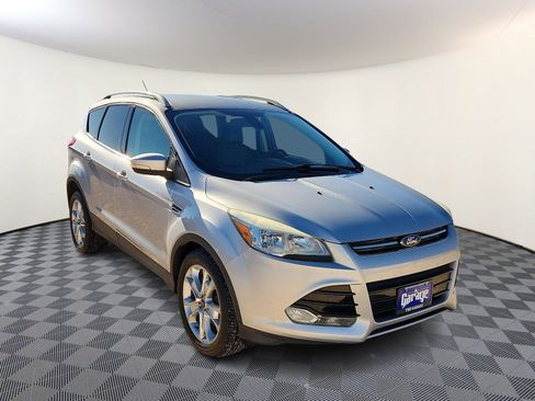 Used 2015 Ford Escape Titanium image 6