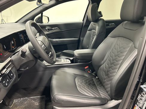 New 2026 Kia Sportage X-Line w/ X-Line Premium Package image 9