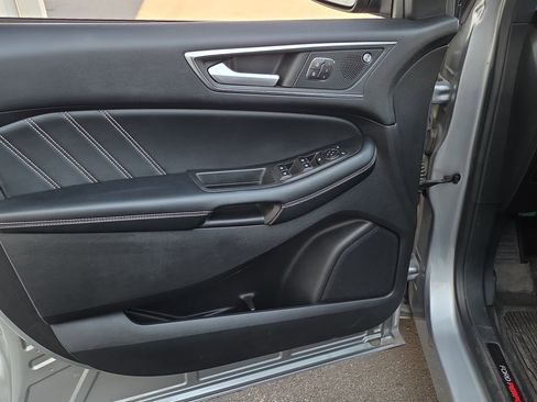 Used 2021 Ford Edge ST w/ Equipment Group 401A image 13