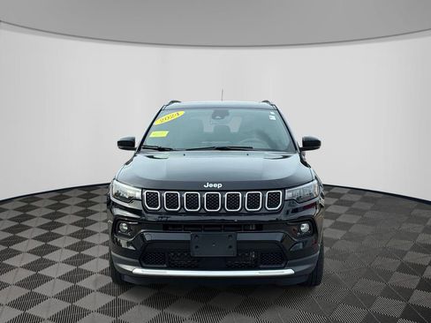 Used 2024 Jeep Compass Limited w/ Sun and Sound Group AWD/4WD image 2