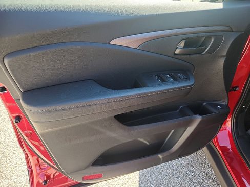 New 2025 Honda Ridgeline Sport image 8