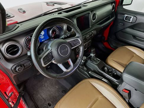 Used 2022 Jeep Wrangler Unlimited Rubicon w/ Steel Bumper Group image 3