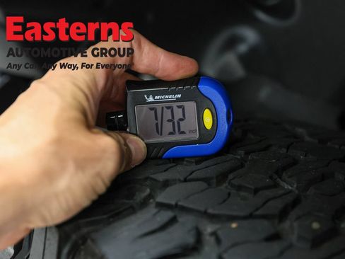 Used 2023 Jeep Wrangler Unlimited Rubicon 4xe w/ Cold Weather Group AWD/4WD image 28