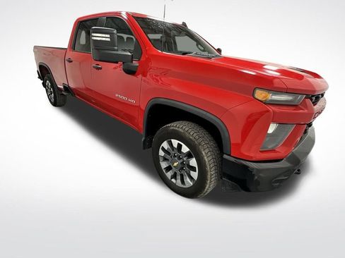 Used 2023 Chevrolet Silverado 2500 Custom w/ Custom Value Package image 2