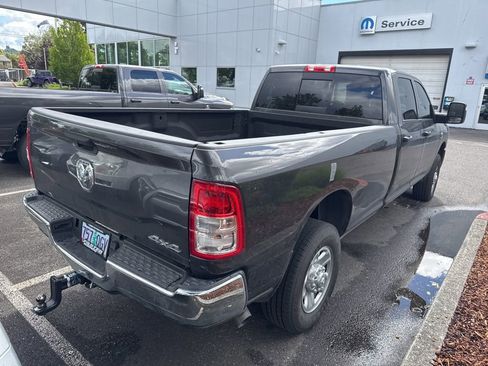 Used 2024 RAM 2500 Tradesman w/ Chrome Appearance Group AWD/4WD image 3