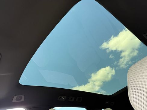 New 2026 Volvo EX90 Ultra image 29