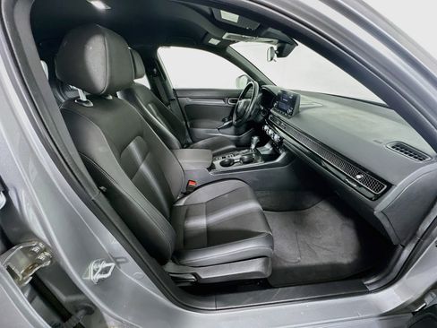 Used 2025 Honda Civic Sport image 30