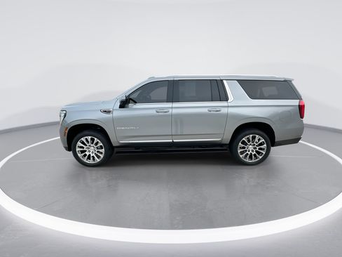 Certified 2025 GMC Yukon XL Denali w/ Denali Reserve Package AWD/4WD image 5
