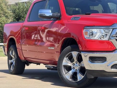 Used 2024 RAM 1500 Laramie AWD/4WD image 3