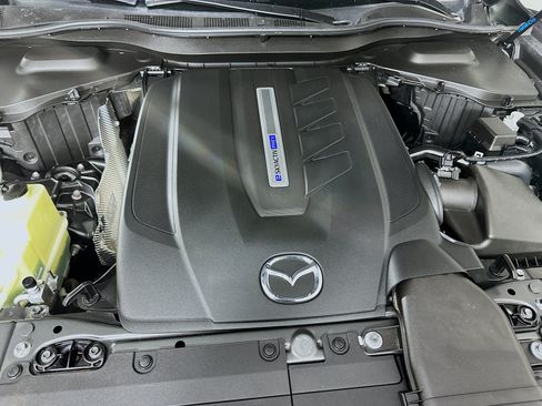 Used 2024 MAZDA CX-90 Plug-In Hybrid w/ Preferred AWD/4WD image 37