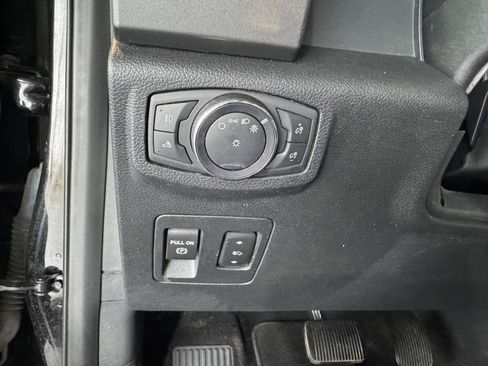 Used 2020 Ford F150 XLT w/ Equipment Group 302A Luxury AWD/4WD image 16